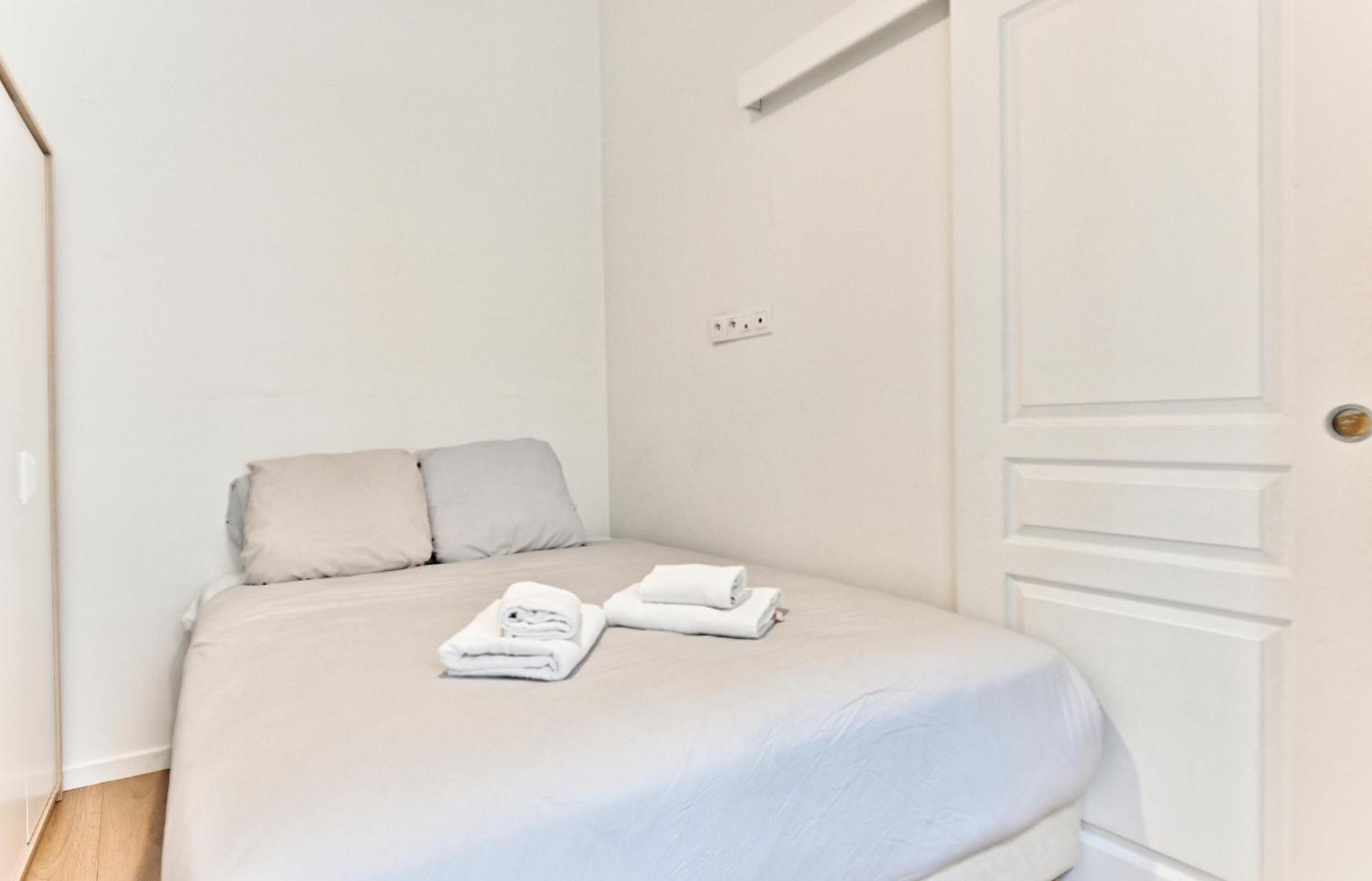 Au Coeur Du Marais Apartment