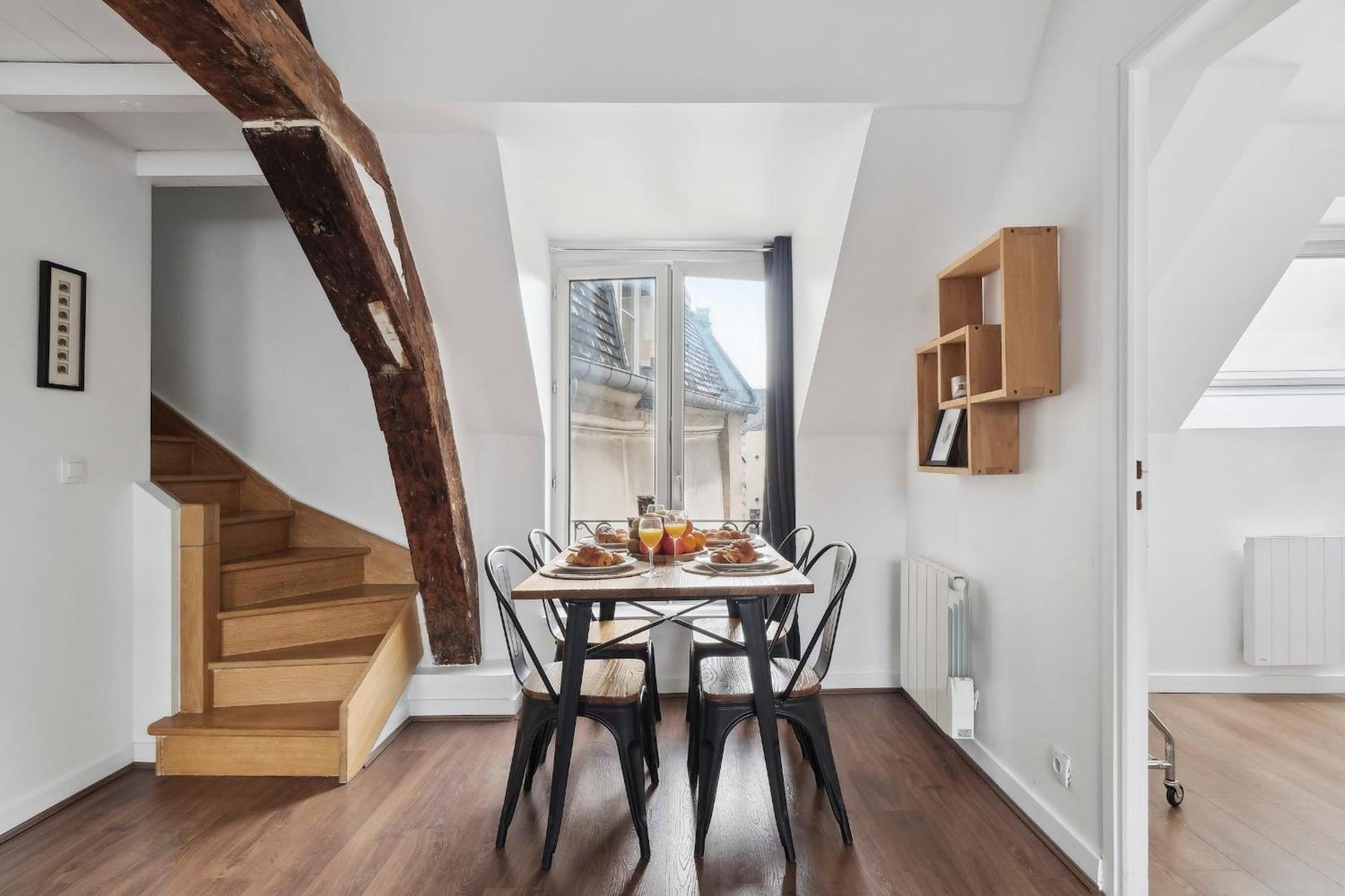 Quarter 2br Charm *
