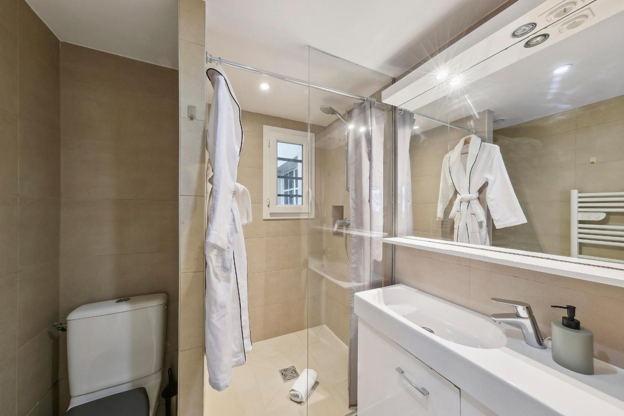 Quarter 2br Charm *