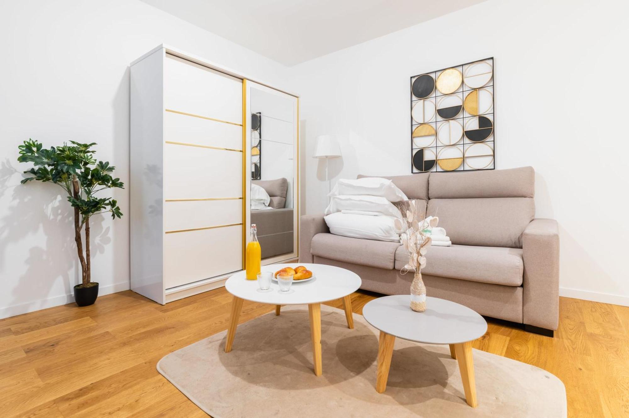 Studio Moderne Et Lumineux Pres De Montmartre - 2p Apartment