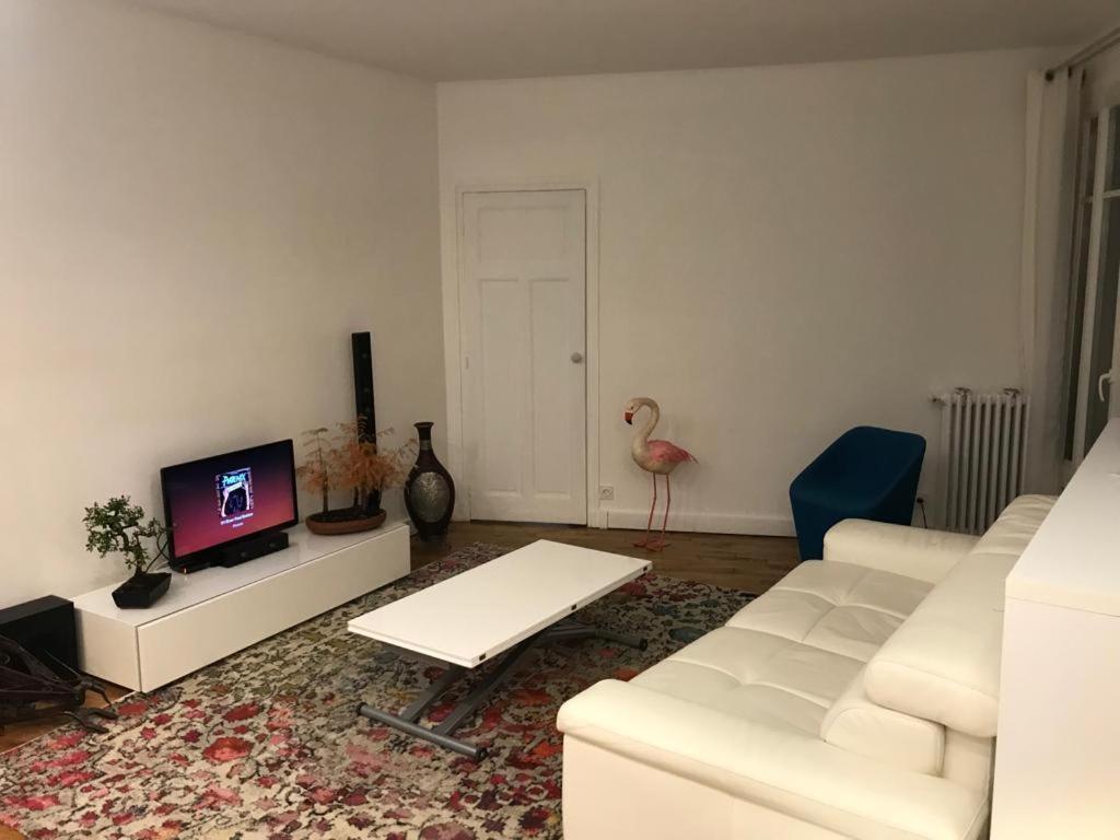 Appartement Cosy In 15th - Convention Center