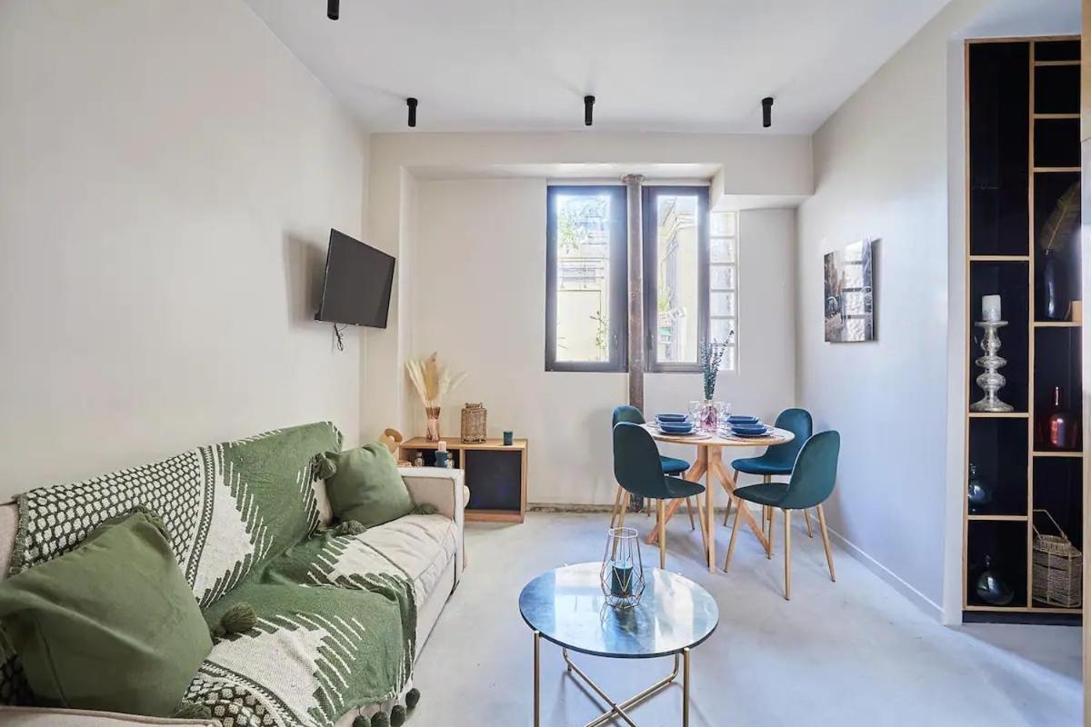300 Seb - Superb In Apartment *