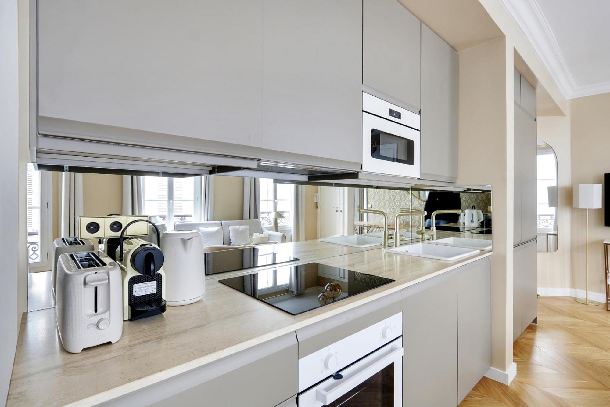 Apartment Pick A Flat's In Opera Saint Lazarre - Rue De L'isly