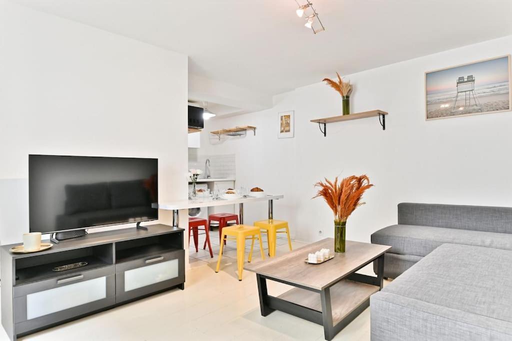 Proche Canal Saint Martin Appartement