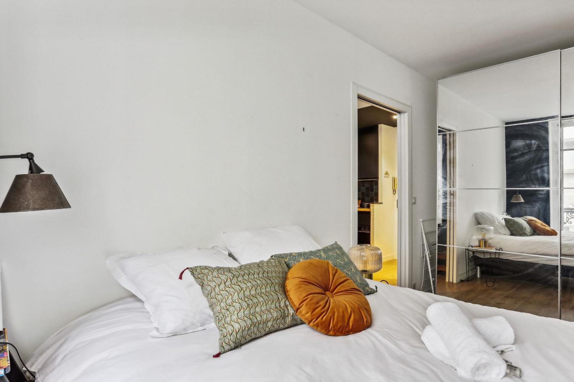 Invalides & Tour Eiffel 1br - Cityapartmentstay *