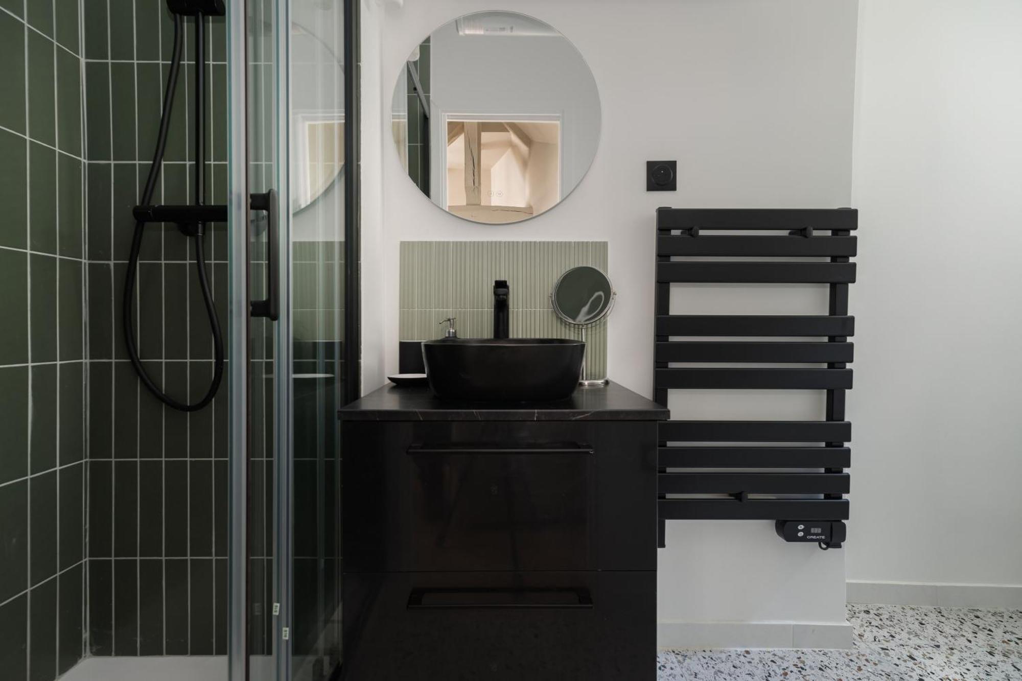 Poetic - Opera Apartment