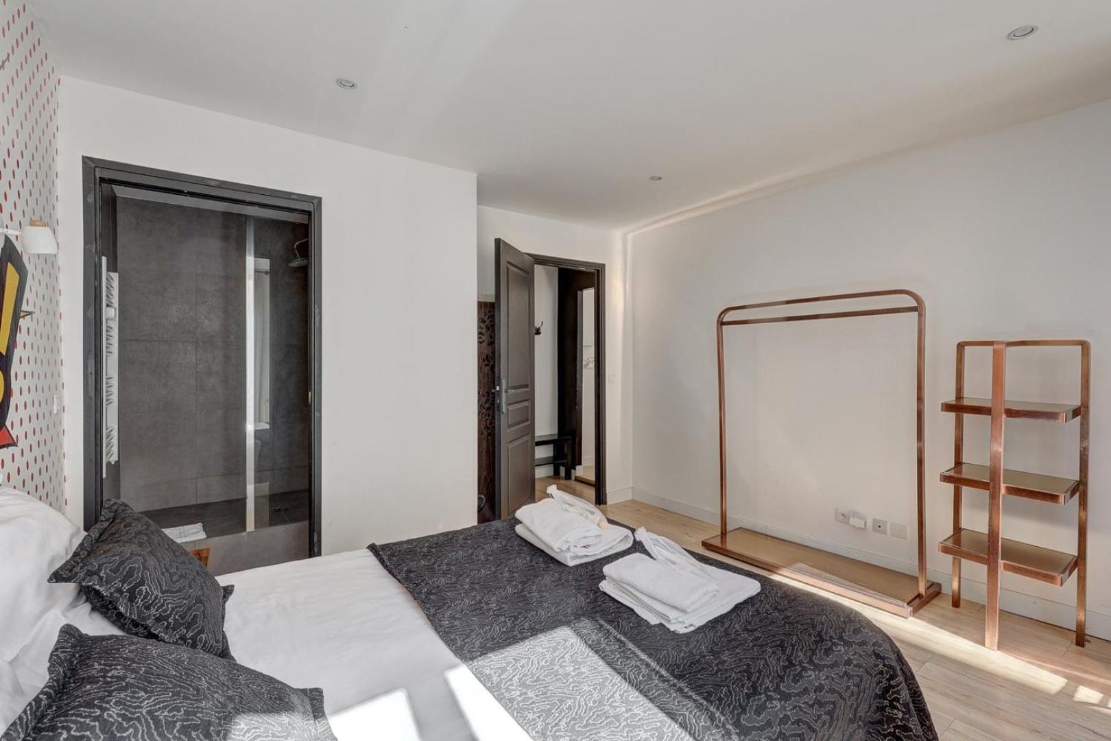 127 Moshe - Superbe A Paris. Apartment *