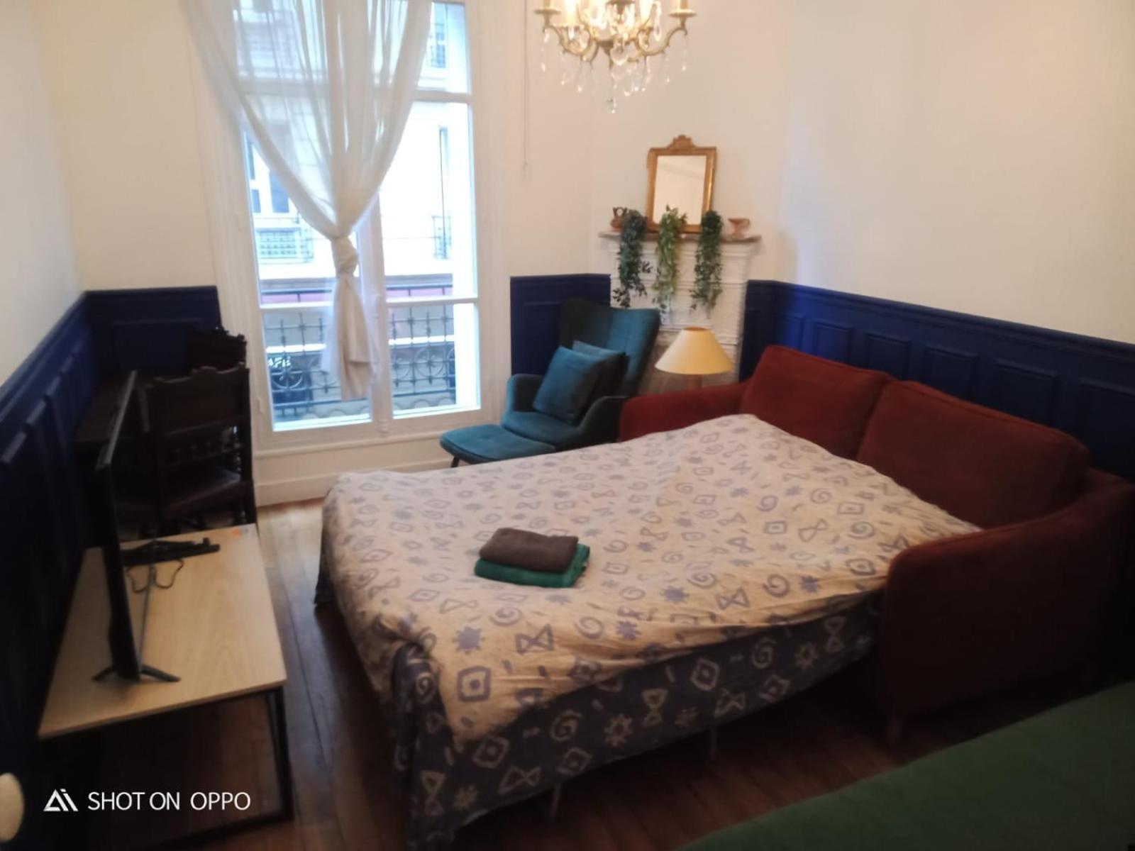 Apartment Large Family Typical Parisian