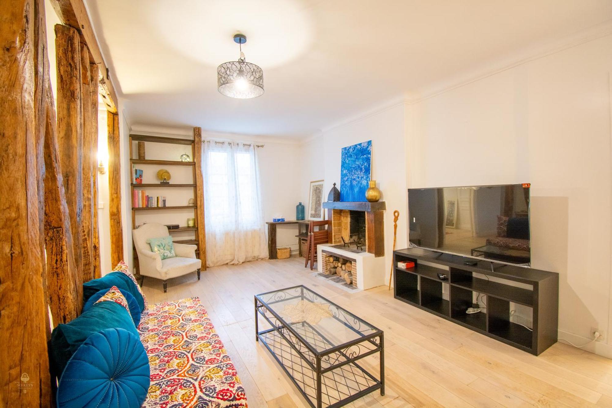 Apartment Wonderful Typical Flat 3 Bedrooms / 6 Pax *