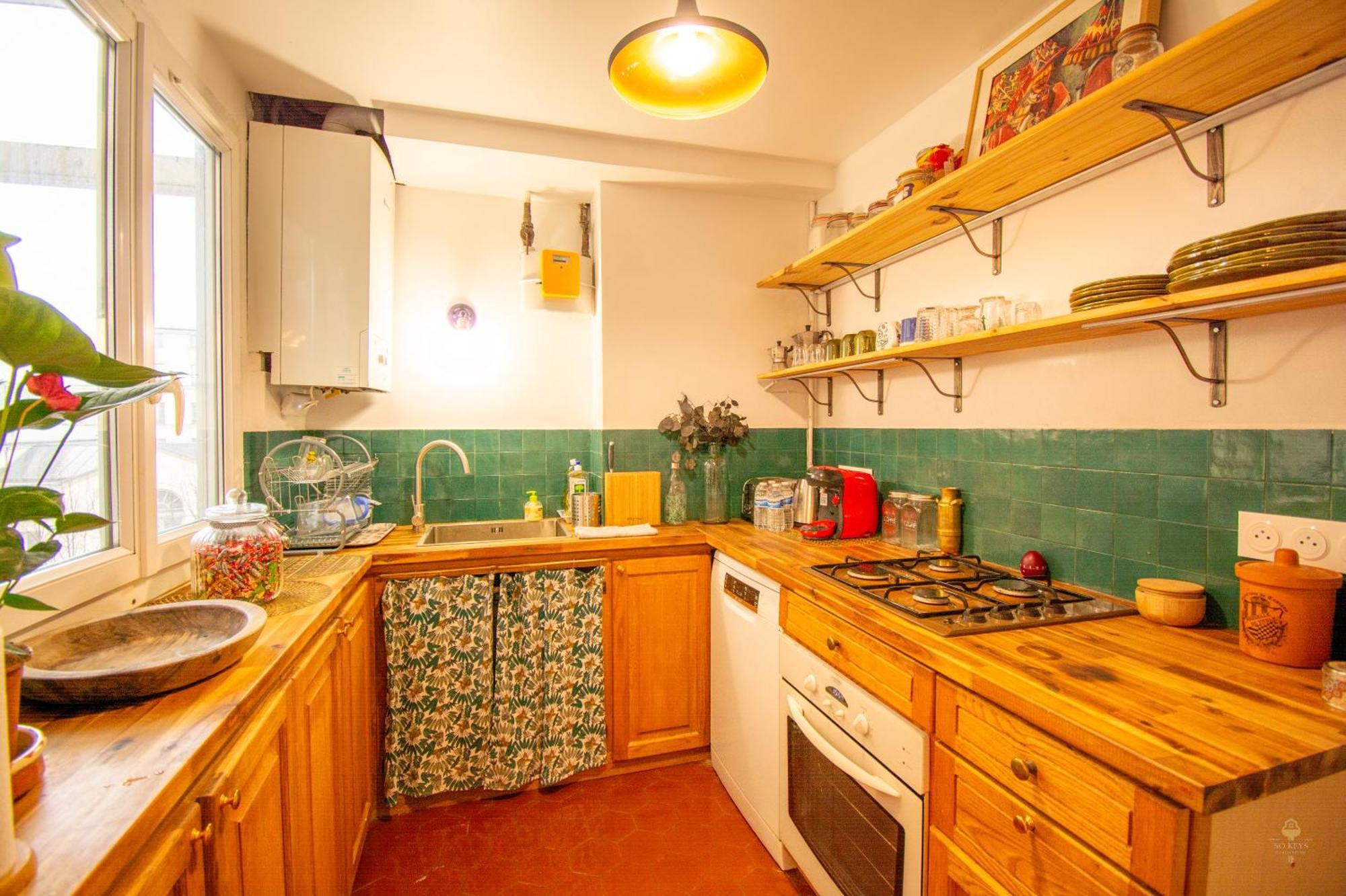 Wonderful Typical Flat 3 Bedrooms / 6 Pax Apartment *