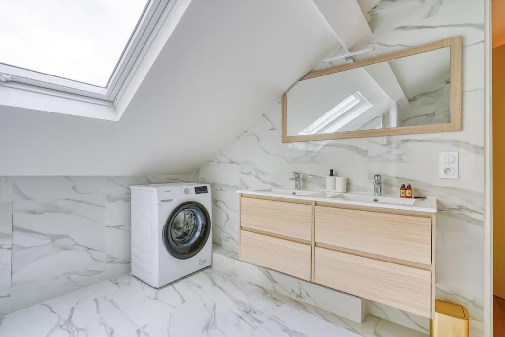 Appartement 4d#appart 4pers # 1 # Commerce # 15#ac Paris
