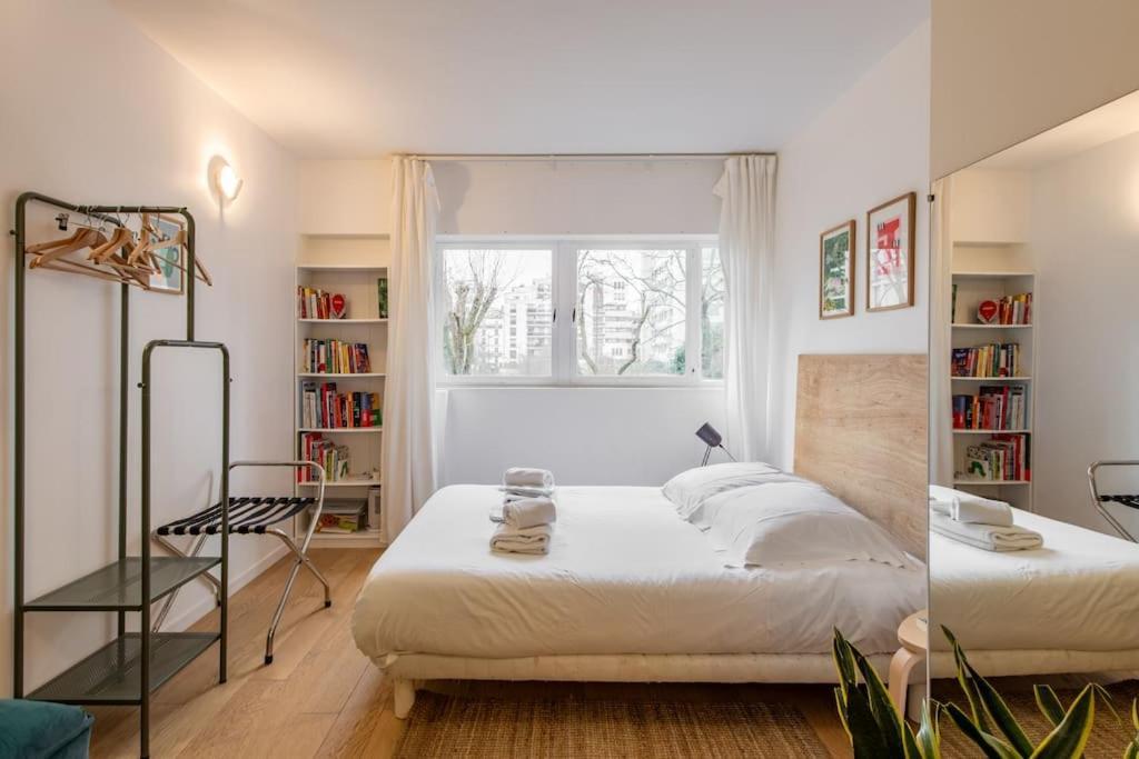 Apartment Couronnes - Cosy Equipe Et Privatif Paris
