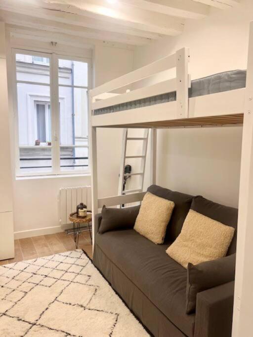 Apartment Annah Paris