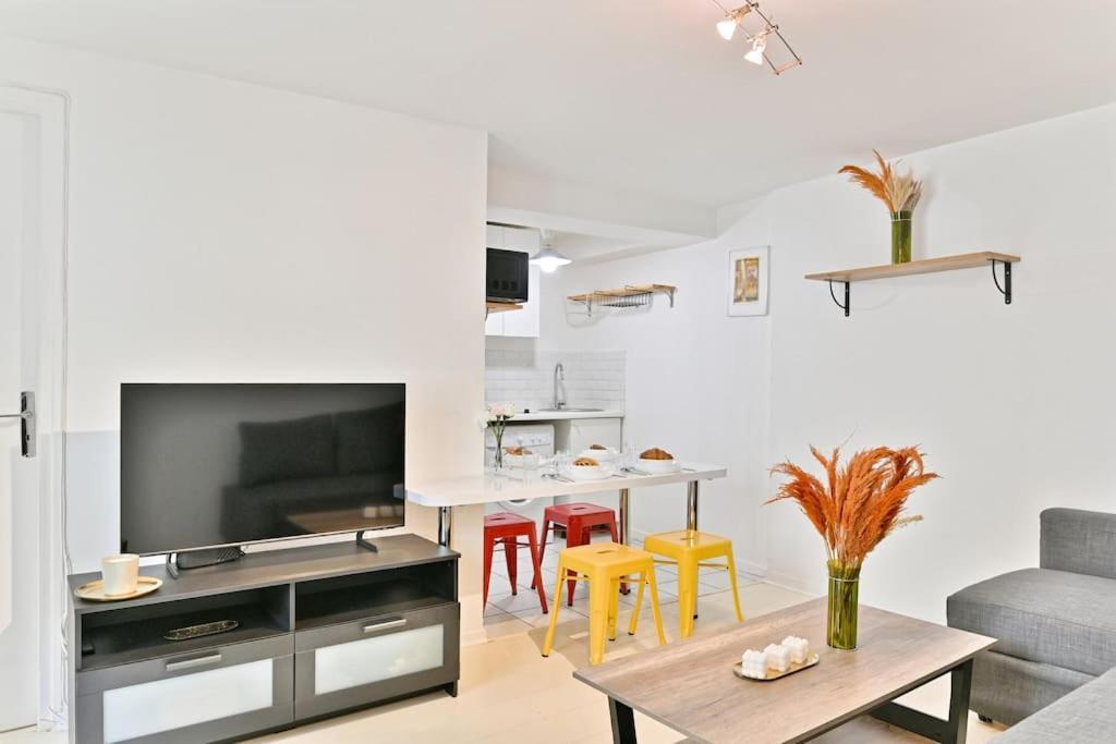 Appartement Proche Canal Saint Martin *