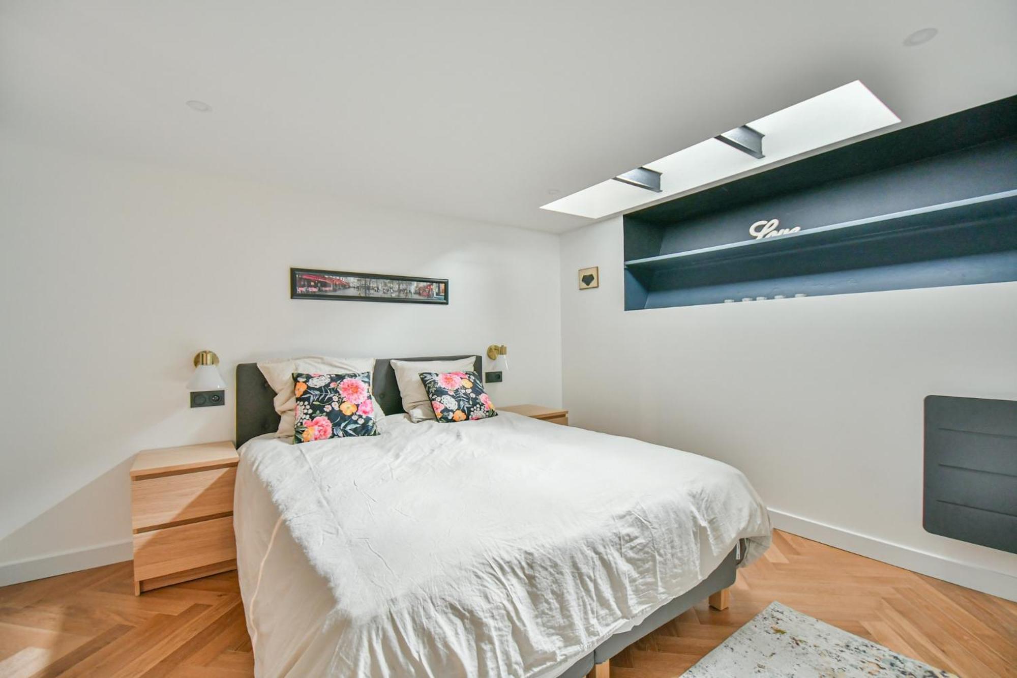 Appartement Duplex A Saint-ambroise Paris