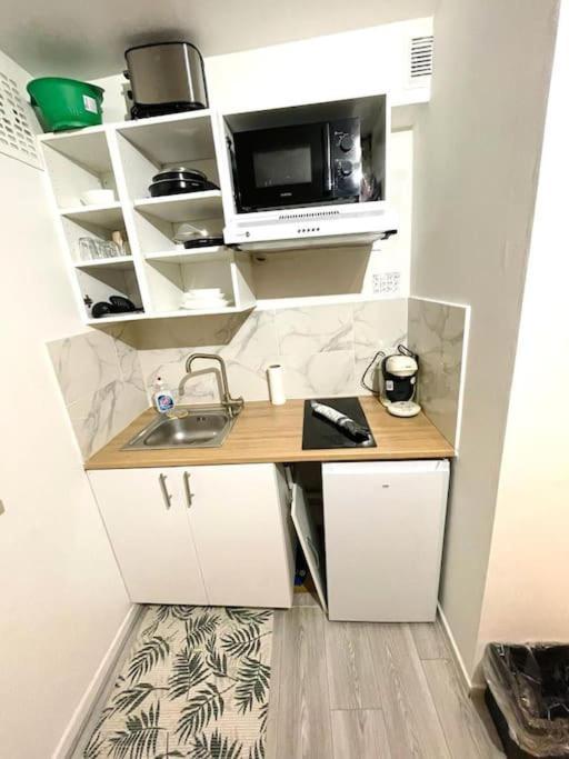Appartement - Place Des Ternes - Parc Monceau - Moulin Rouge - 2 Pers *