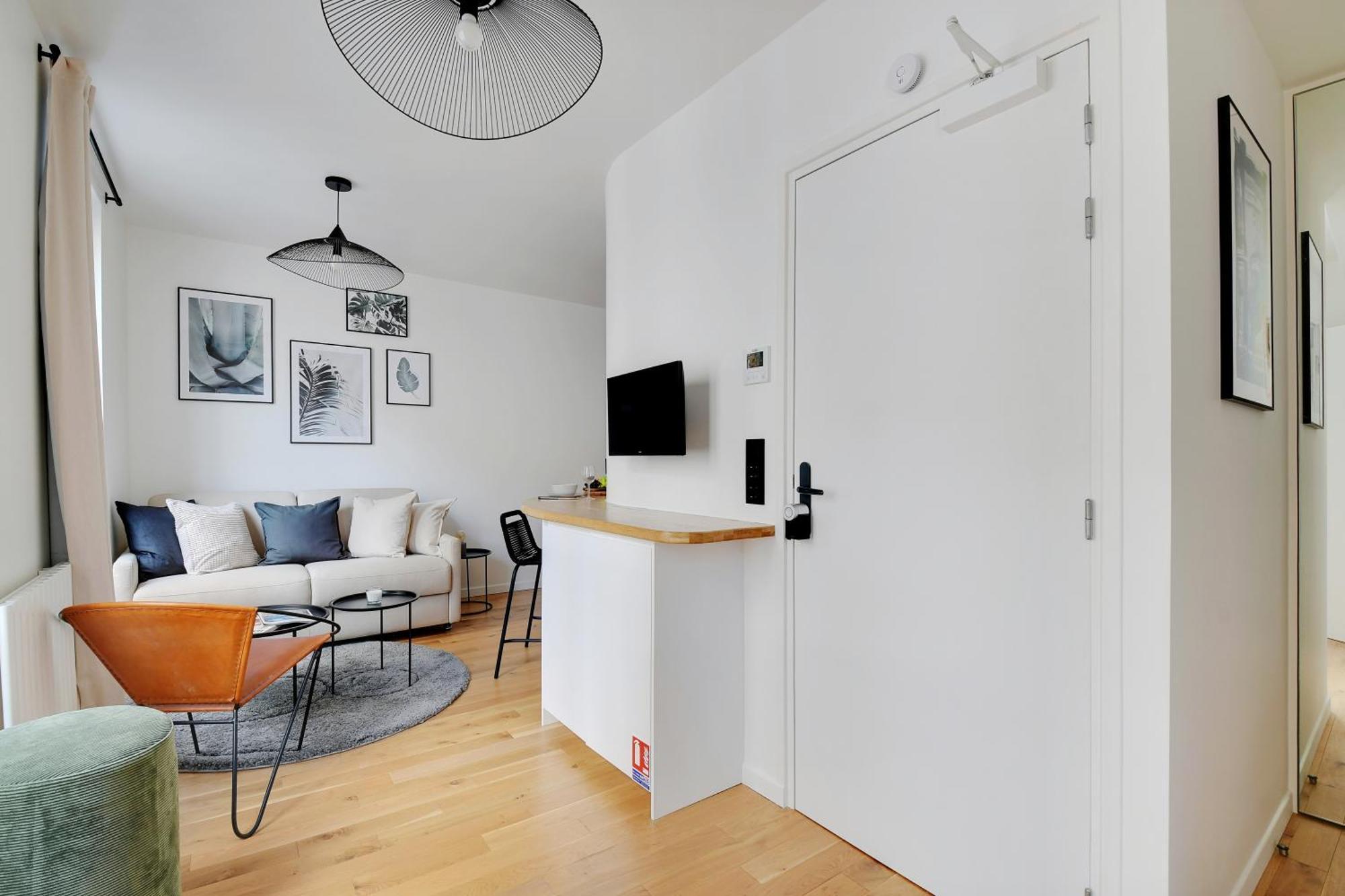 Apartment Amazing Cremieux Gare De Lyon *