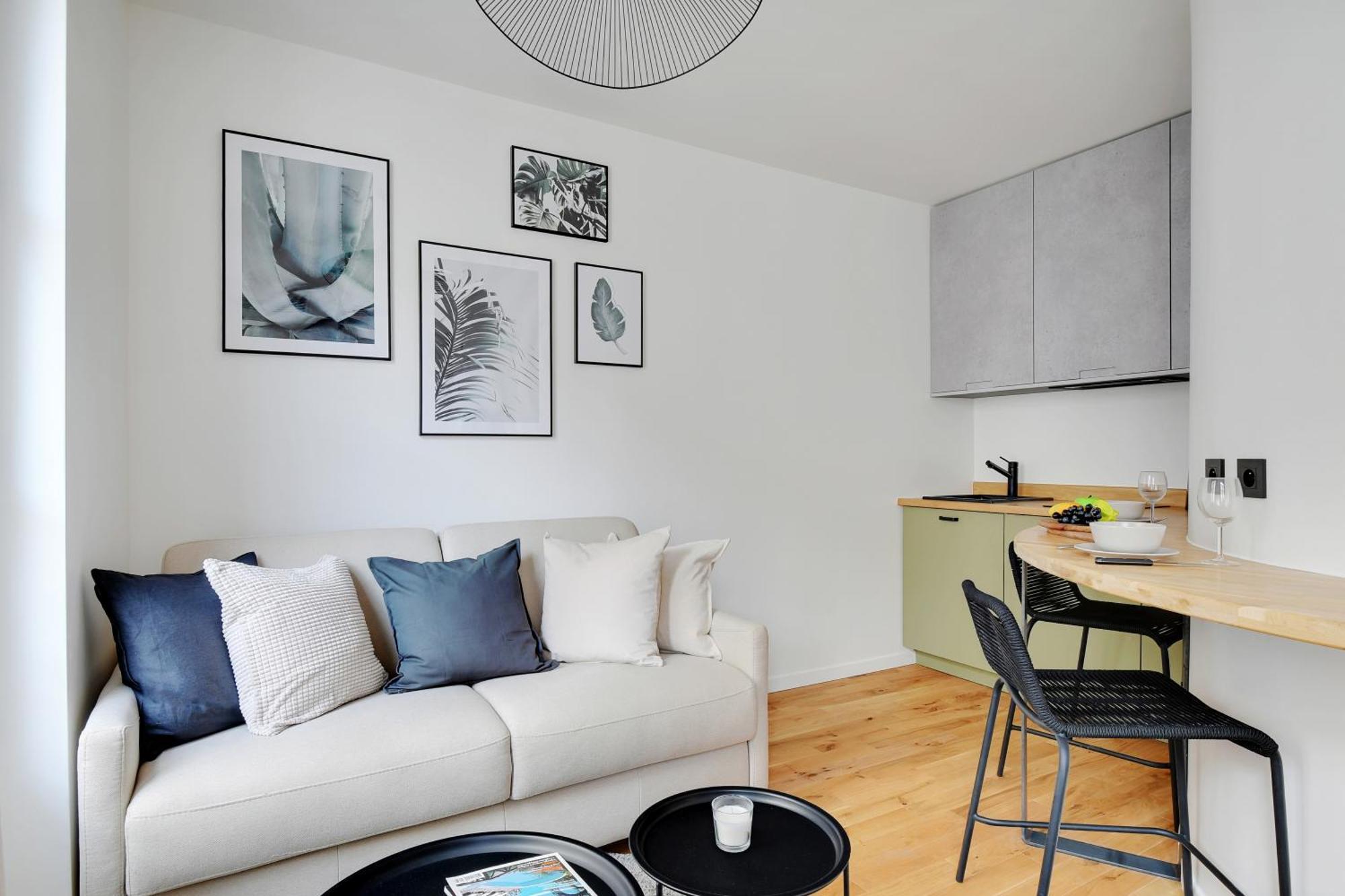 Amazing Cremieux Gare De Lyon Apartment *
