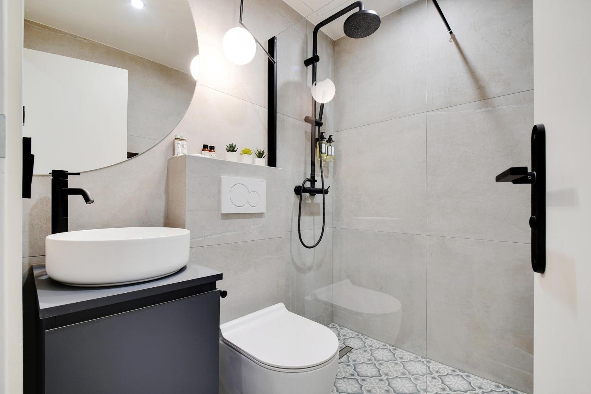 Amazing Cremieux Gare De Lyon Apartment *