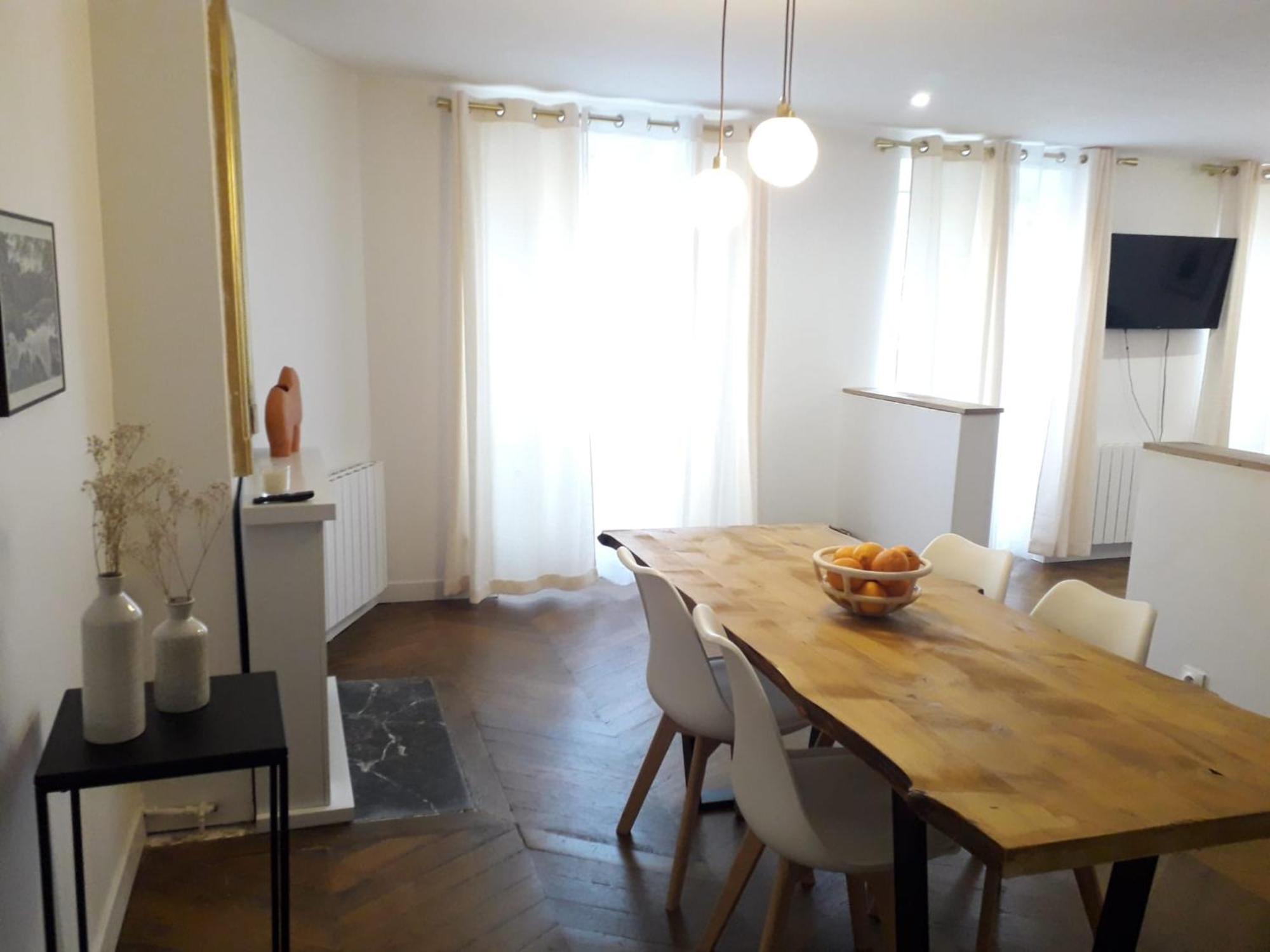 Champs Elysees Luxury Appartement
