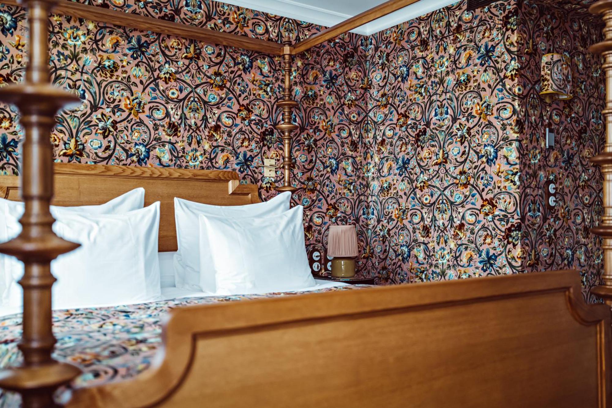 Eldorado 4* Paris