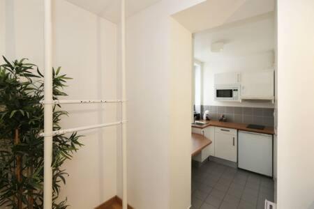 302 - Sejournez Dans Un De Charme A 5 - Flat-guest Appartement