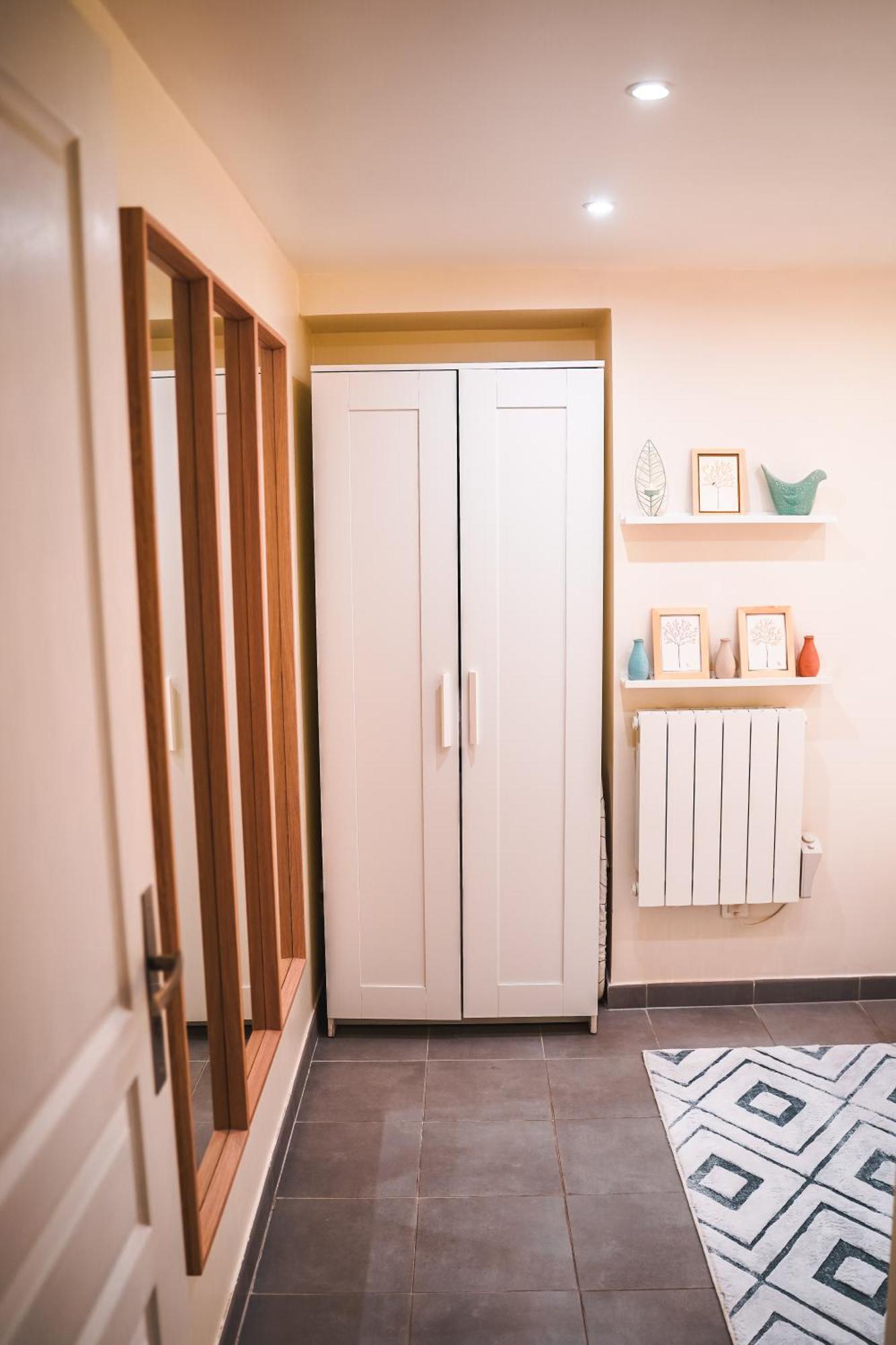 Charming Souplex In Paris