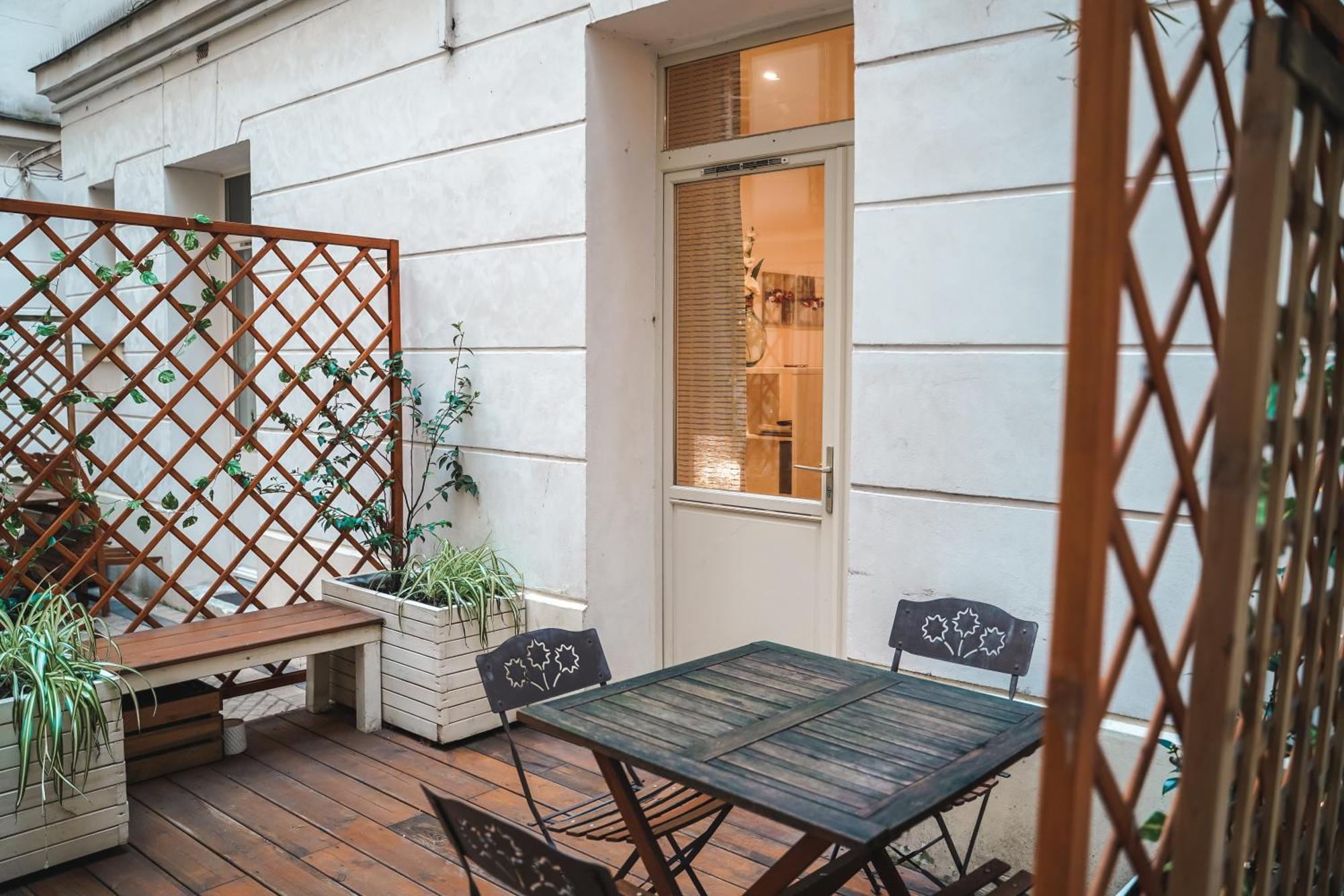 Charming Souplex In * Paris