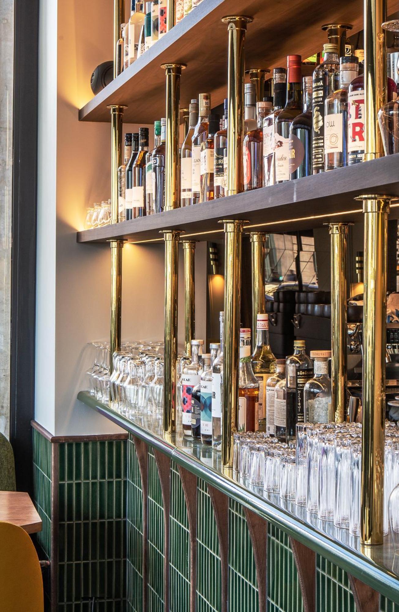 Ibis Styles Gare Du Nord Tgv Hotel 4*