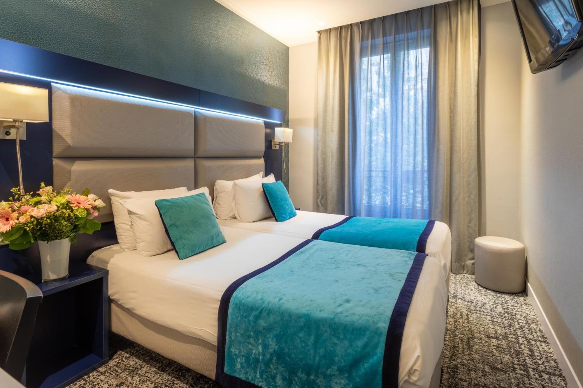 Montmartre Hotel Paris