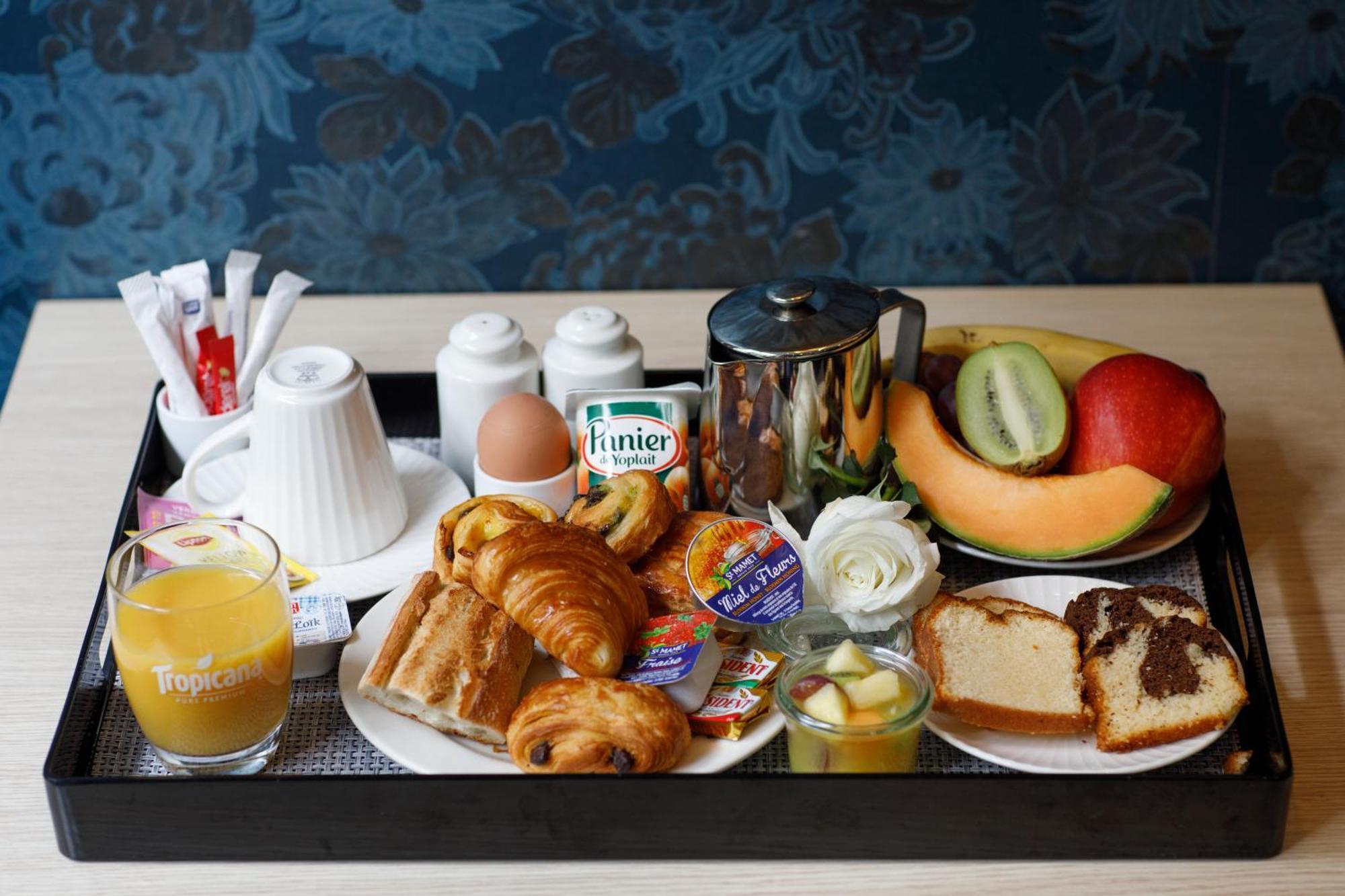 Montmartre Hotel Paris
