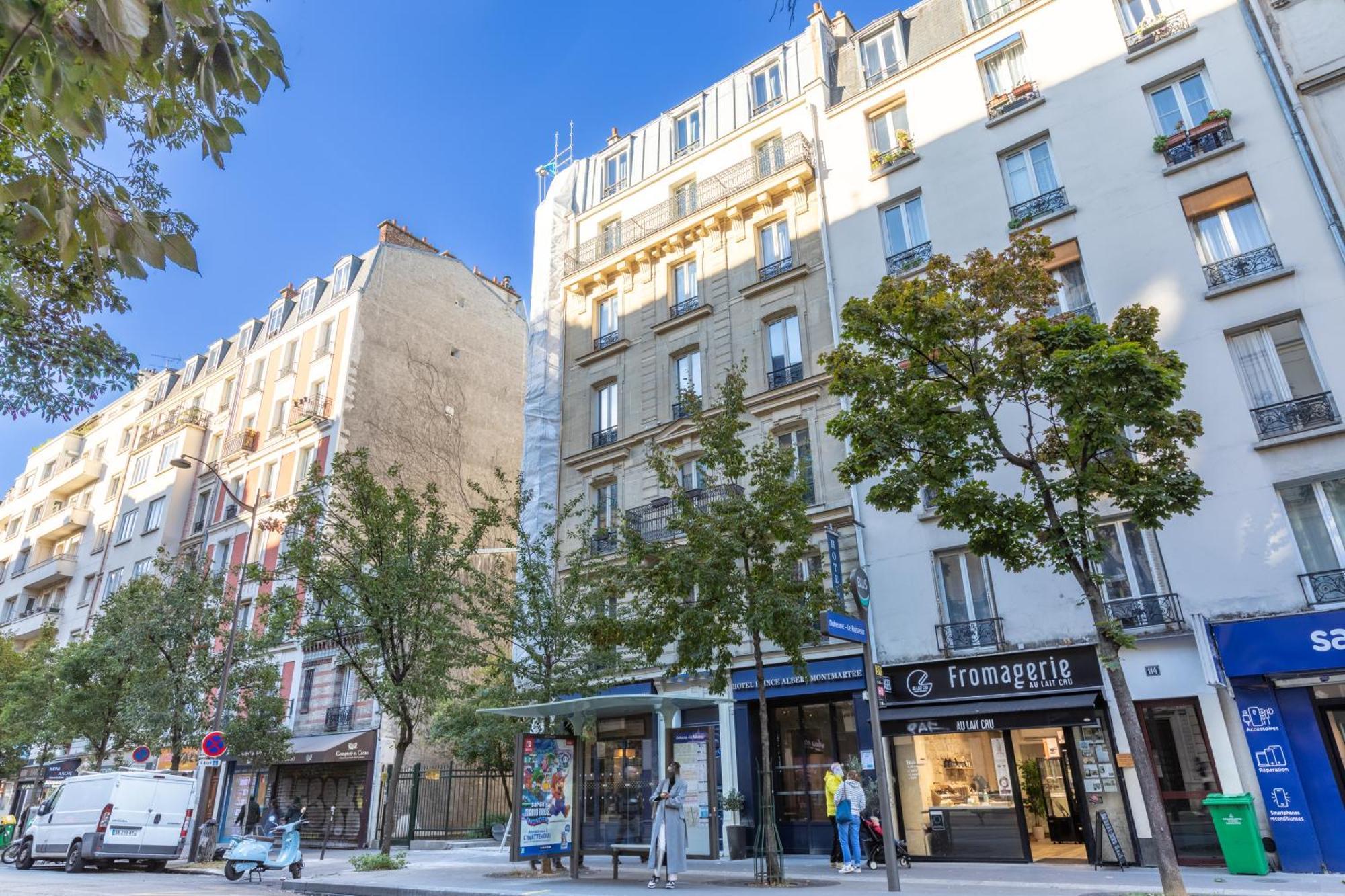 Hotel Montmartre 3*