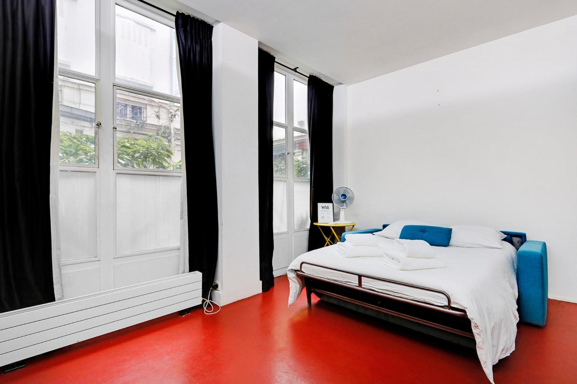 Le Plumassier Du Roi Apartment *