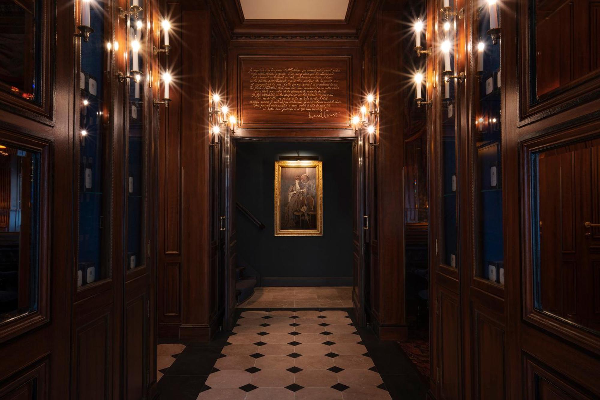 Maison Proust, & La Paris