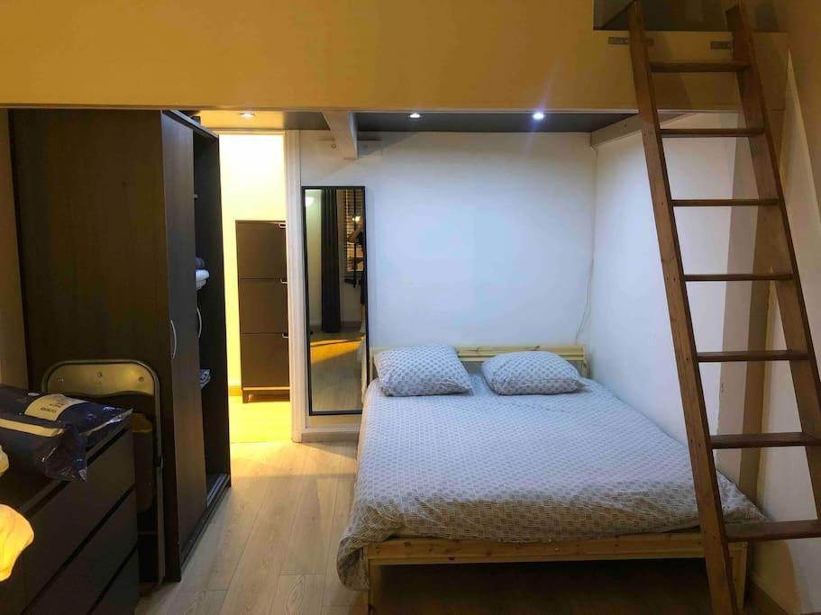 2 Rustique - Bastille Centre Apartment *