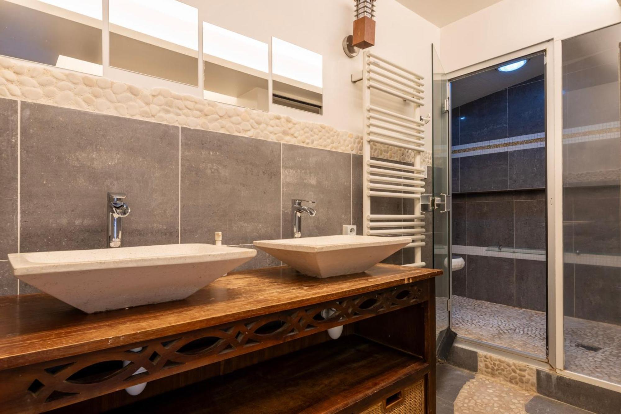 Loft Design & Familial Parc Des Buttes Chaumont Apartment *