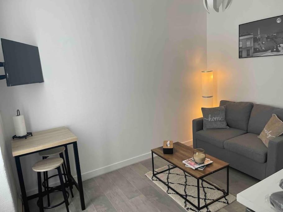 Eiffel Tour Cosy Farniente Apartment Paris