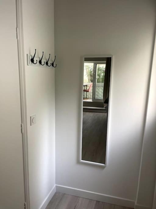 Eiffel Tour - Cosy Daisy Appartement *