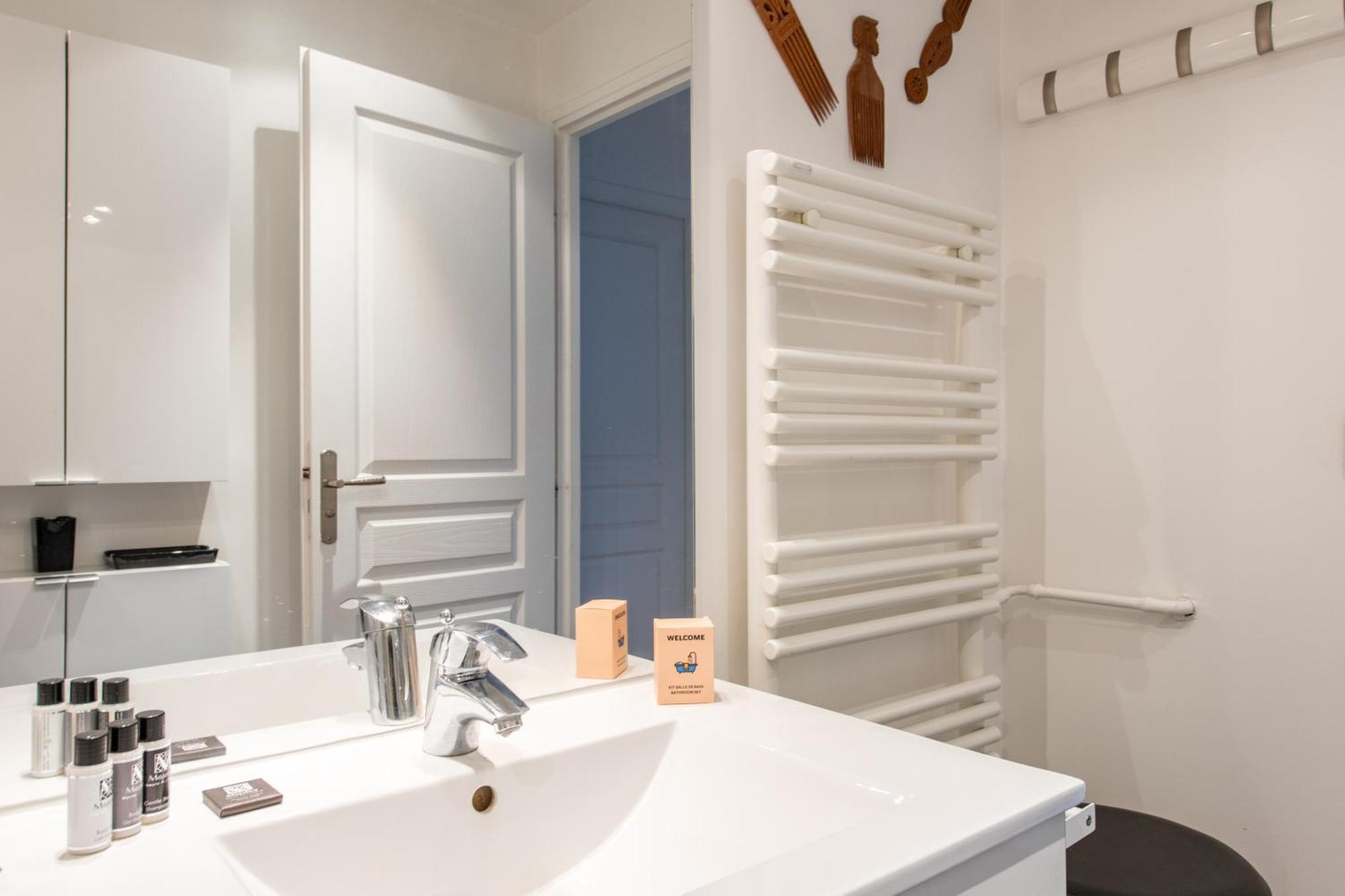 Desaix - Central Et Elegant Proche Tour Eiffel Apartment *