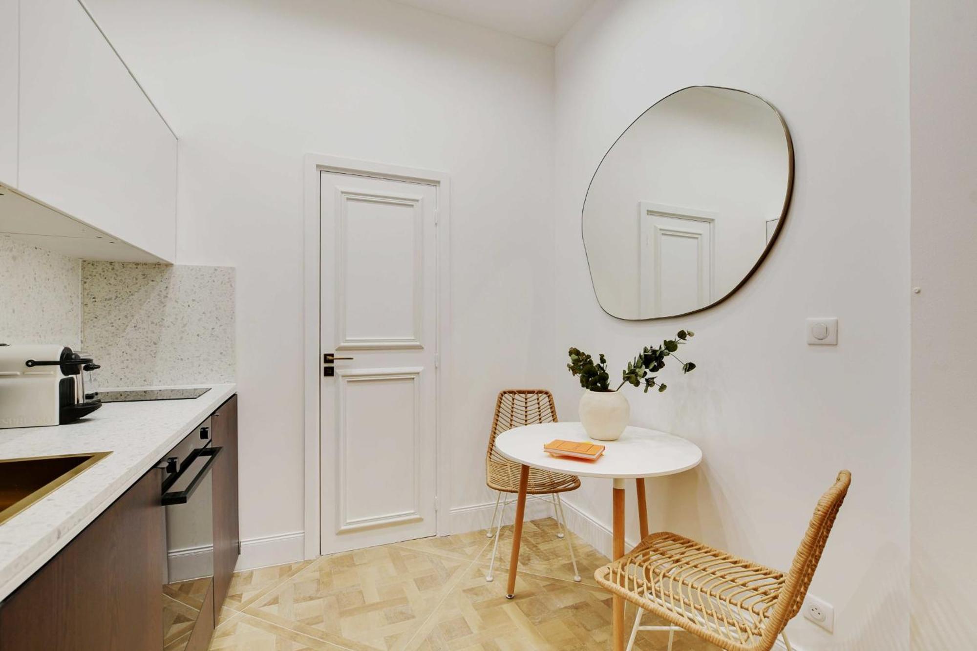 Cozy Studio In The Heart Of Apartment