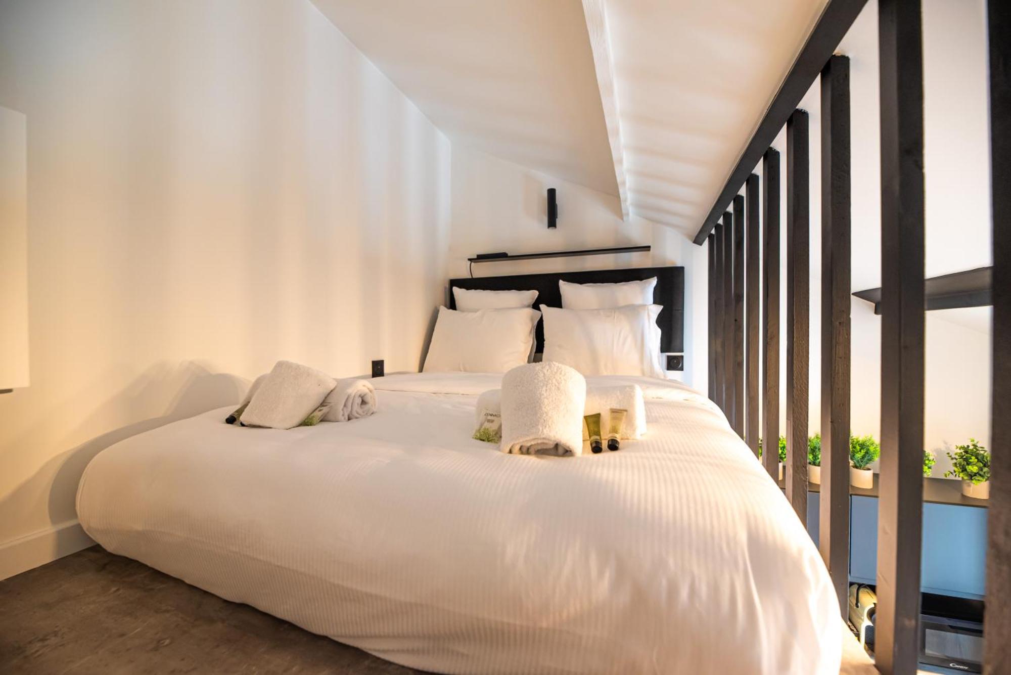 Lovely Nest In Apartment