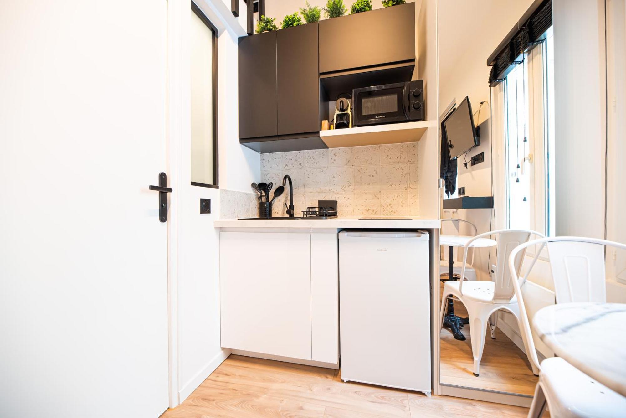 Lovely Nest In * Paris