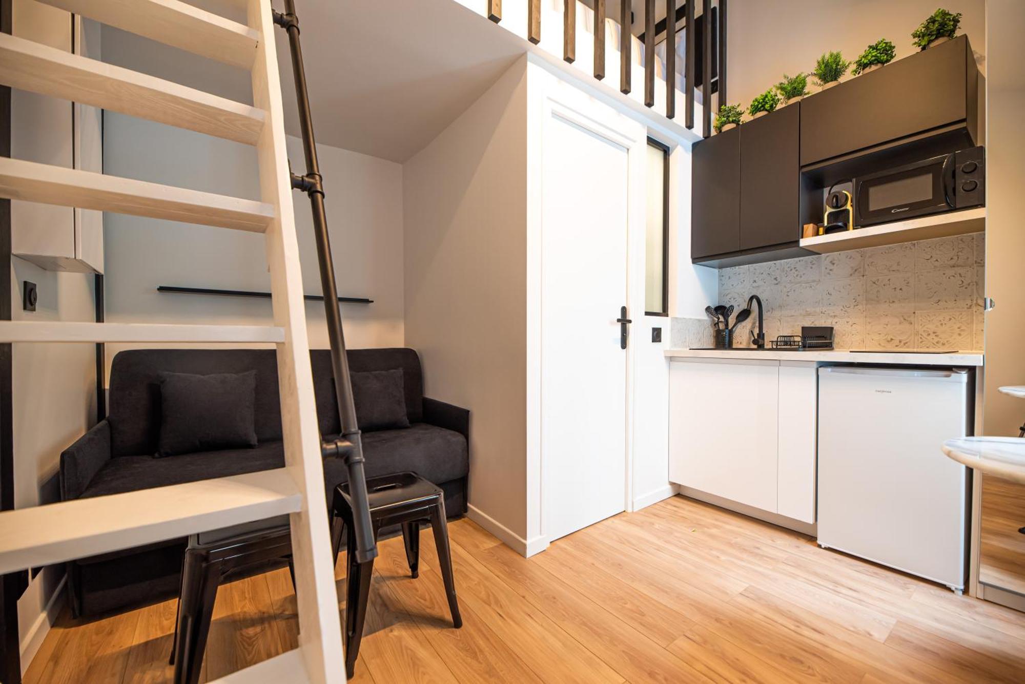 Apartment Lovely Nest In *