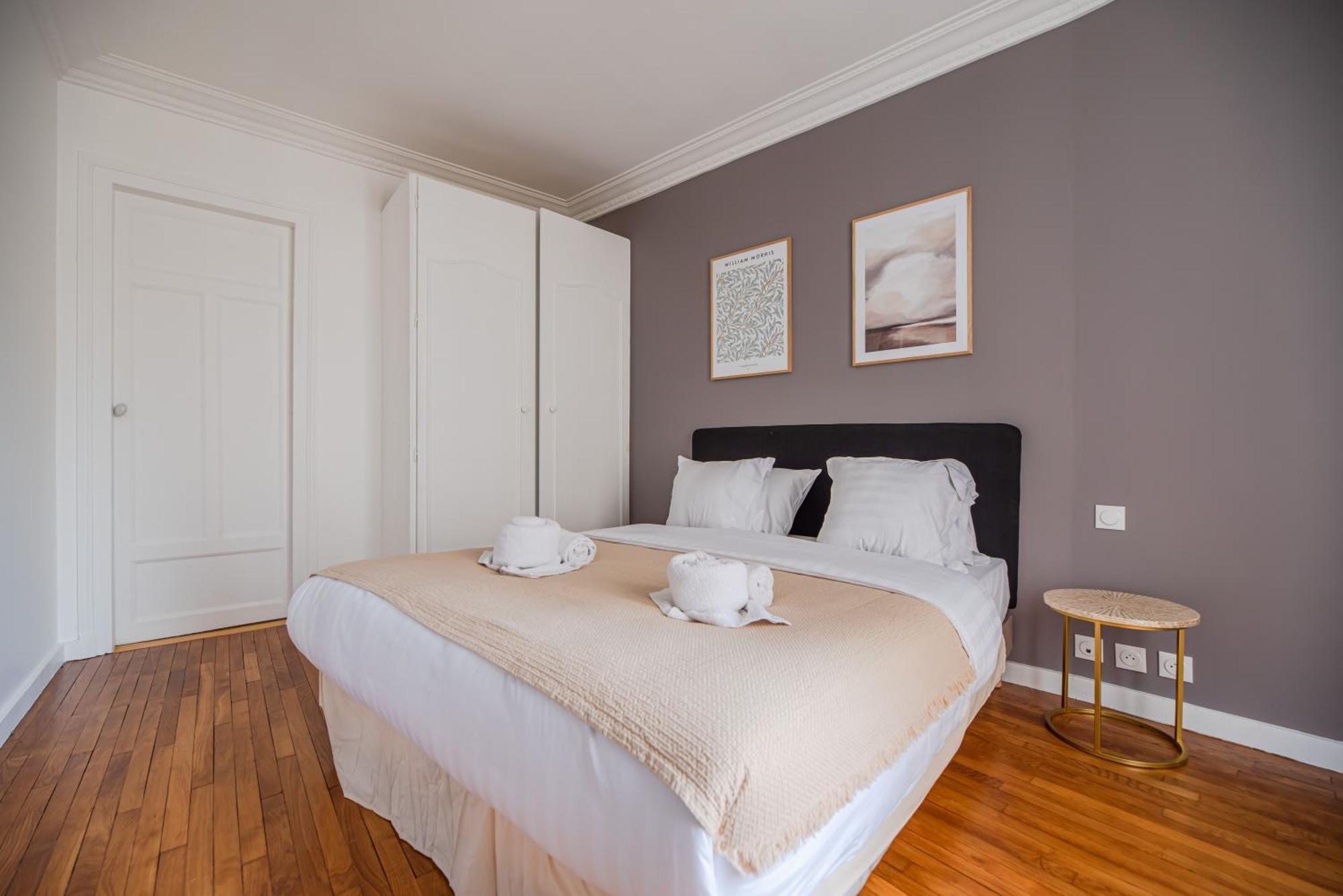 Apartment Flat In Near Sacre Coeur