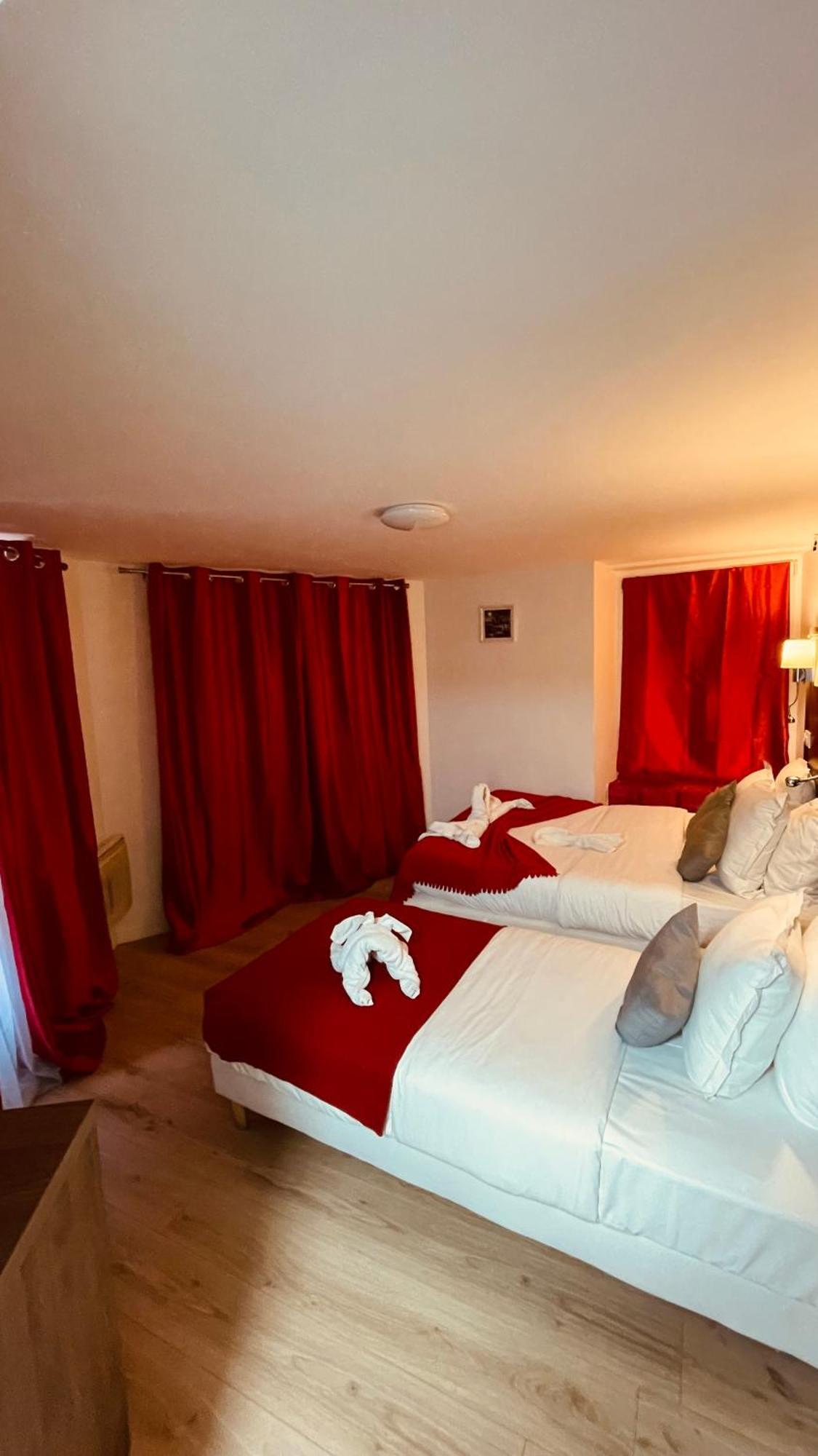 Jeff Hotel