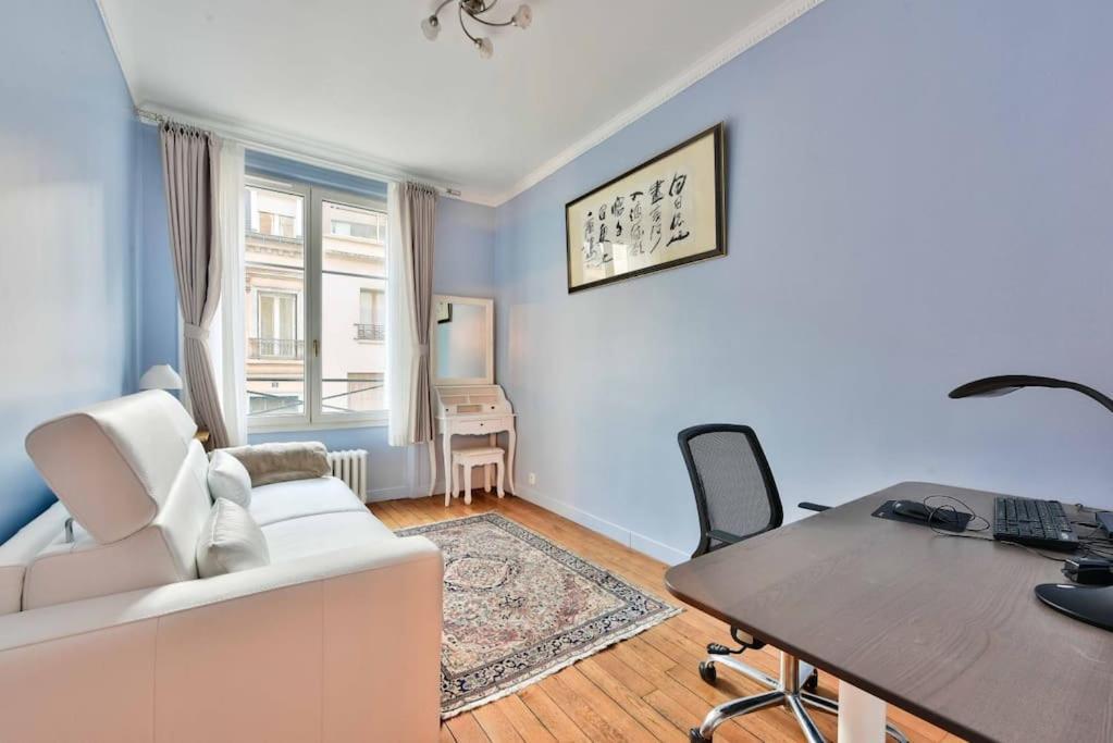 Nice 3br Flat Near Porte D'orleans Metro Station Appartement