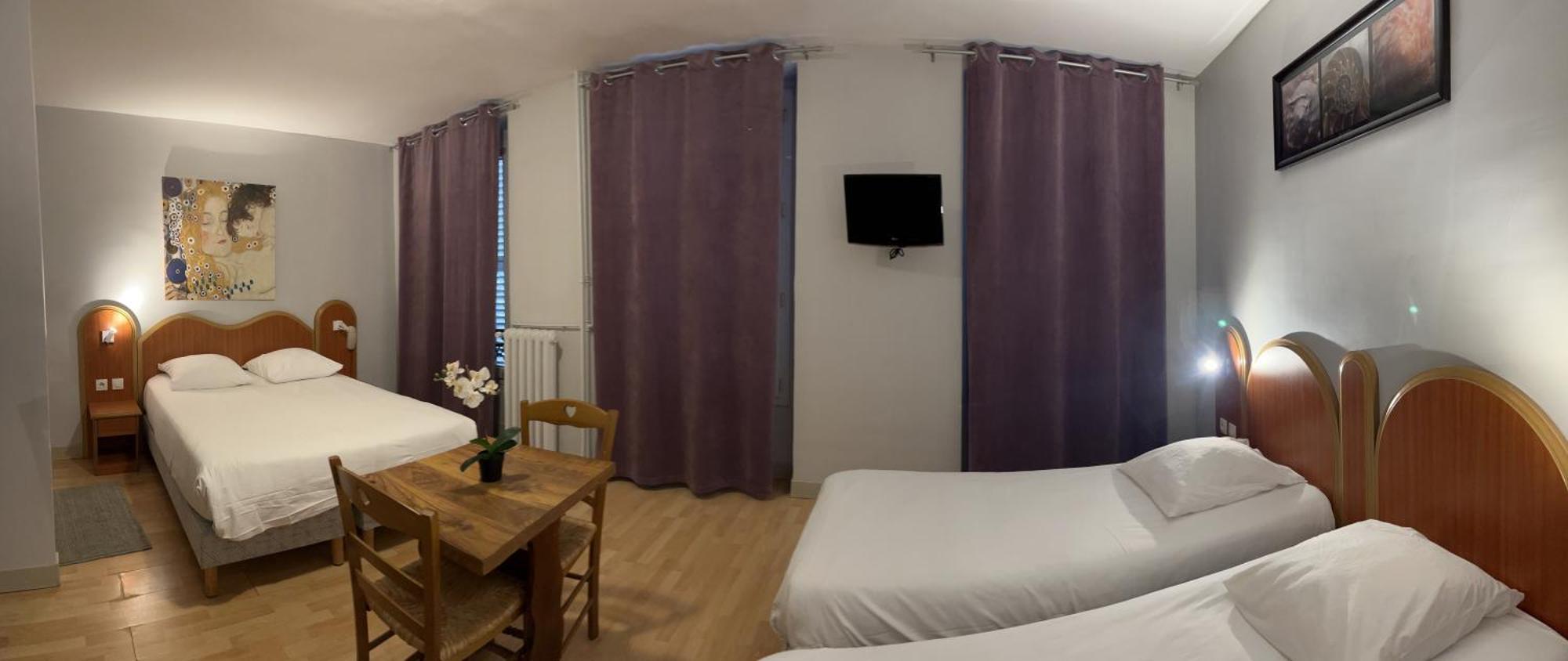 Viator Hotel