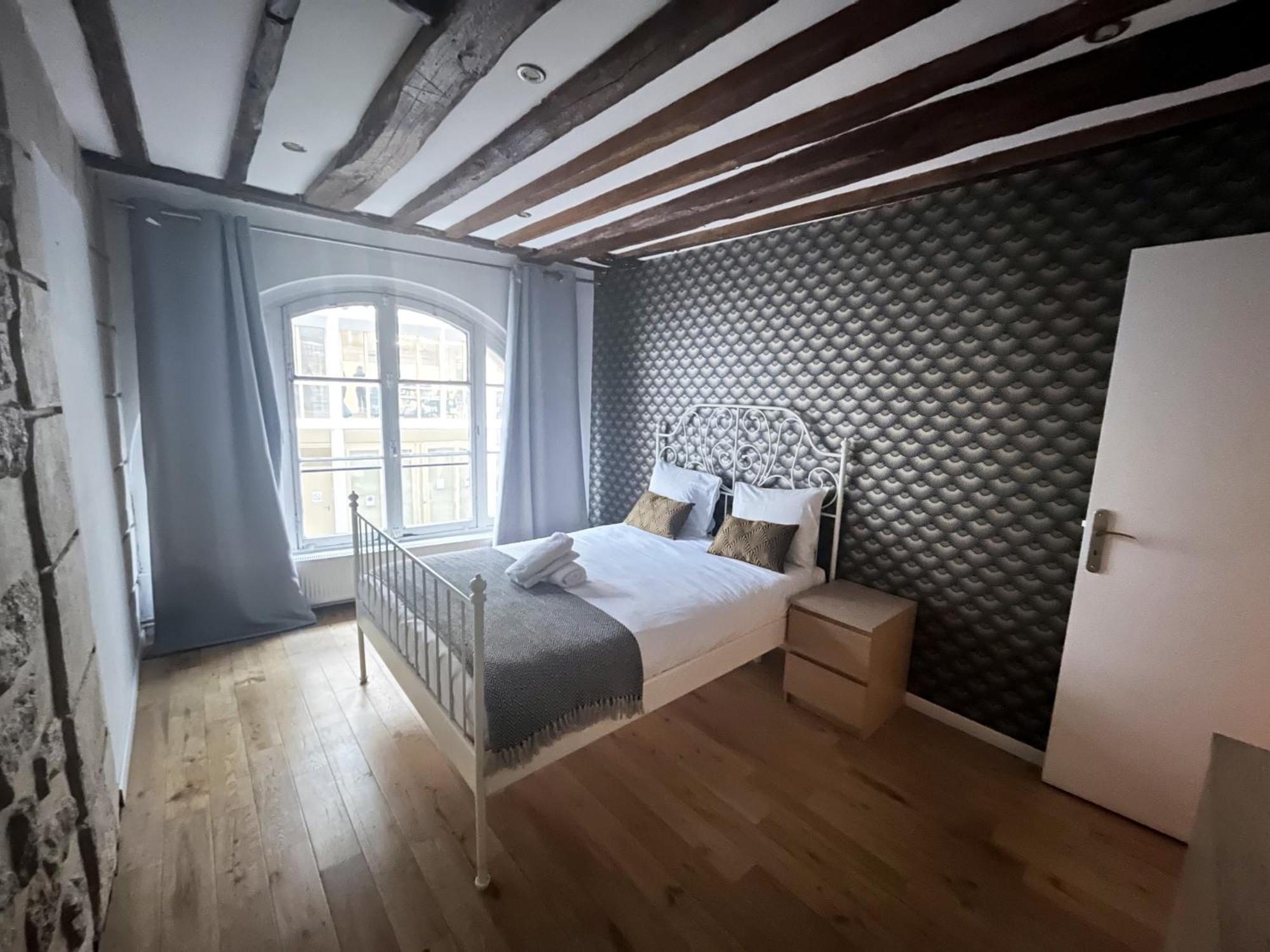 Apartment Urban Flat 43 - Charming Parisian Flat Near Grands Boulevards Paris