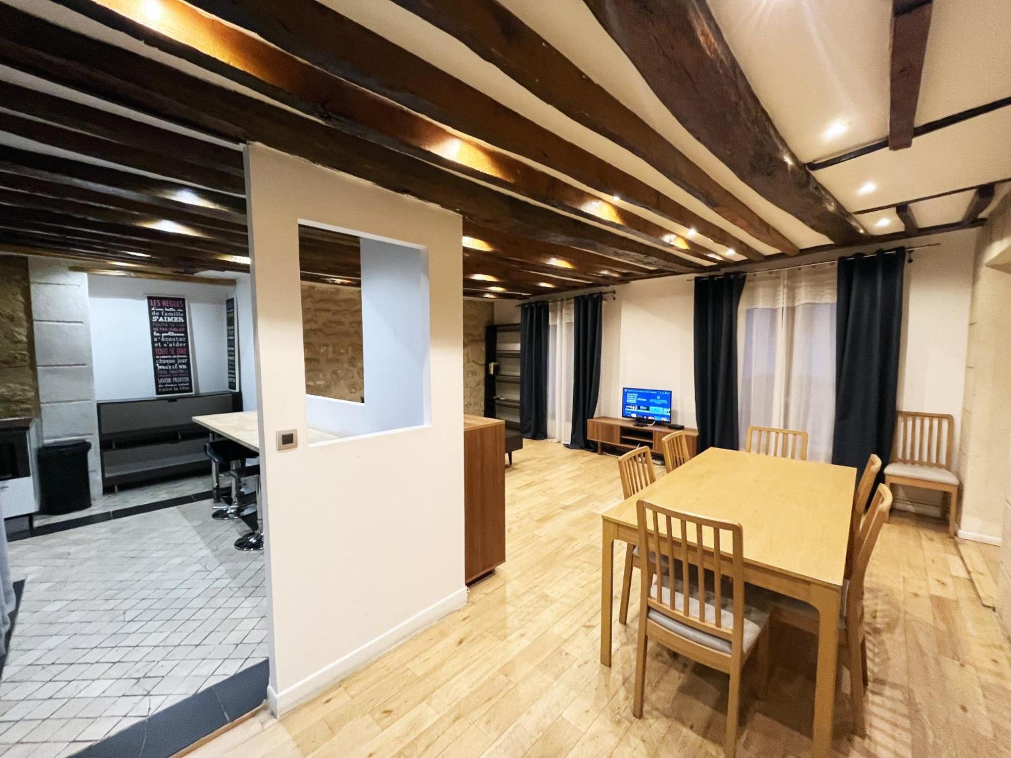 Apartment Urban Flat 43 - Charming Parisian Flat Near Grands Boulevards