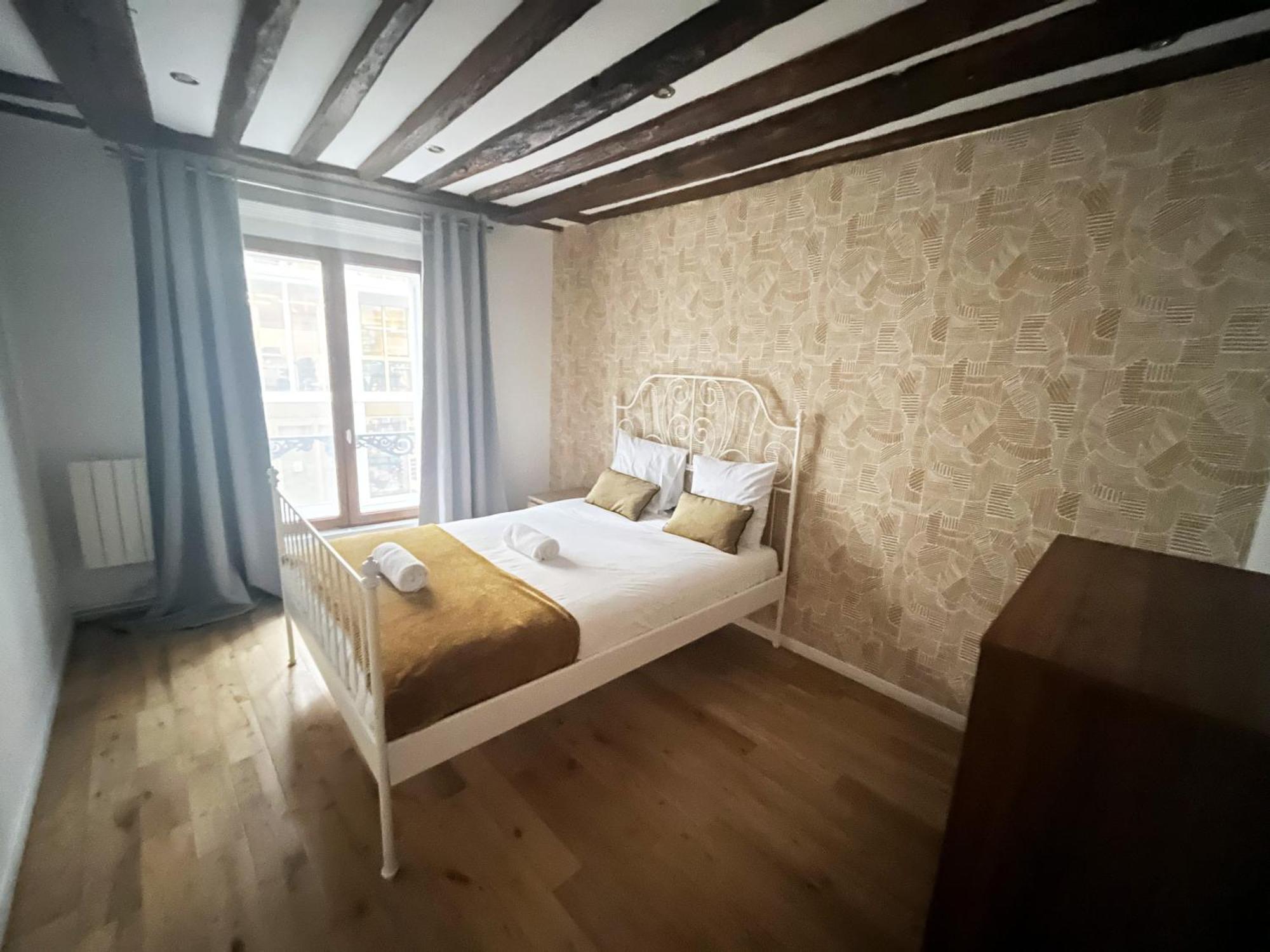Urban Flat 43 - Charming Parisian Flat Near Grands Boulevards Paris